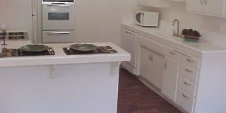 Chateau Vue Apartments Gallery 2