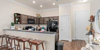 Lake Lofts at Deerwood Gallery 22