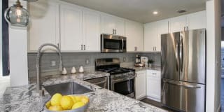 Lofts at Chestnut Gallery 5