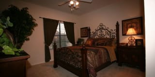 La Valencia Gallery 11