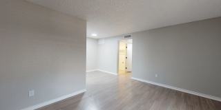 Skylar Pointe Gallery 13