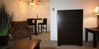 Hilltop Terrace Gallery 10