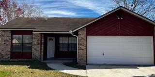 3Bed/2bath in the heart of Orange Park Gallery 1