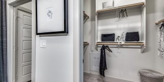 Lumen - Apartment & Townhomes Gallery 18