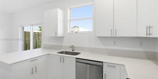 2705 SE 25 Avenue 2705, Homestead, FL 33035 Gallery 1