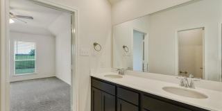 500 Cowboy Way Gallery 20
