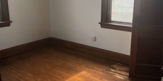 2346 Ravine Street Gallery 24