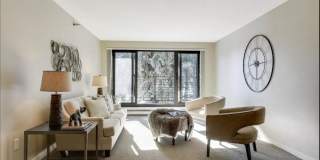 1Bd/1Ba with Heated Parking, Stainless Steel Appliances, and Pool Access Gallery 5