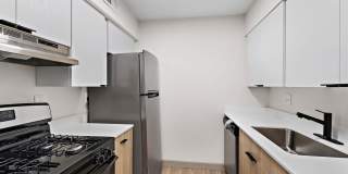 Oval Spring Apartments Gallery 39