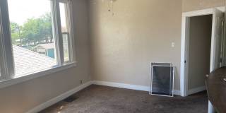 Spacious 8 Bedroom across from UNC - PRE-LEASING FOR MAY Gallery 11