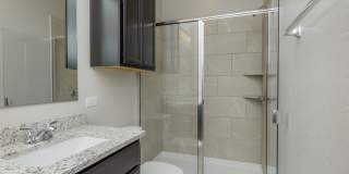 Beautifully designed and thoughtfully maintained duplex Gallery 24