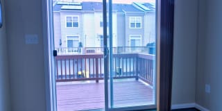 333 WHITE OAK Way Gallery 8