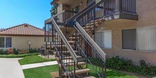 Senior Housing - Villa Serena Senior Apartments Gallery 41