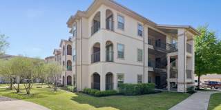 Capri Villas at the Lake Gallery 32