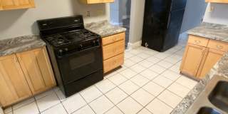 Newly Renovated 3 Bedroom, 1.5 Bathroom in Sheraden- New Flooring and Off-street Parking! Gallery 12