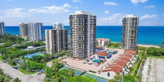 4000 N Ocean Drive Gallery 55