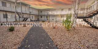 The Ivy on 5th Gallery 204