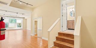 338 N CHARLES Street Gallery 26