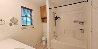 RENT REDUCTION & AVAILABLE NOW! Gallery 11
