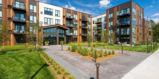 The Bowline At Mississippi Crossings Gallery 45