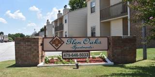 Glen Oaks Gallery 3