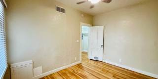 Don Martin Historic Apartments! Gallery 40