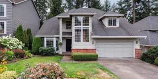 Beautifully Maintained Lake Oswego Home on a Quiet Cul-de-Sac Gallery 1