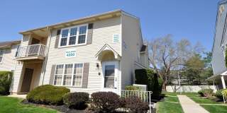 4208-B ADELAIDE Drive Gallery 1