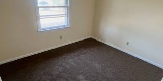 Brick Home in Quiet Cul-de-sac Gallery 6