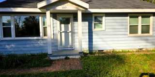 107 Hawthorne Street Gallery 1