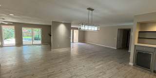 Luxury 4 Bedroom in Country Estates Gallery 9