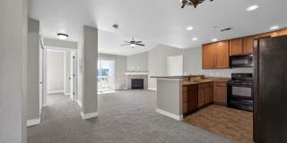 Wonderful 2 bed/2 bath condo near Centerra in Loveland Gallery 1