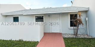 10385 SW 209th Ln Gallery 1
