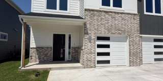 1028 Prominent Way - Edmond Town Center Gallery 1