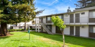 Autumn Oaks Townhomes & Apartments Gallery 2