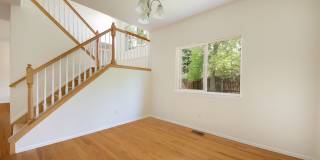 Westside Gem with Mountain Views, Hardwood Floors & AC! Gallery 8