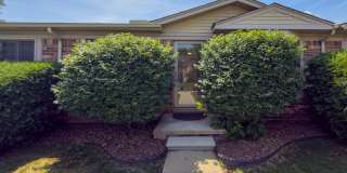 Move-In Ready Ranch Condo with Basement & Prime Location Gallery 1