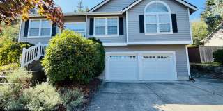 3 Bedroom Deer Run Home in Poulsbo Gallery 1