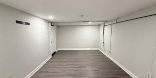 Private Lower-Level Living Space Near Georgetown Gallery 1