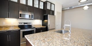 4701 McPherson Gallery 10