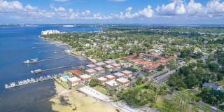 2100 W Beach Dr Gallery 1