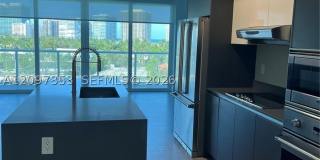 9821 E Bay Harbor Dr Gallery 1