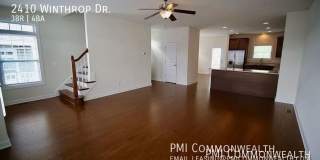 Beautiful 3BR, 2.5 Ba End Unit townhome in the Pavilion at Pantops Gallery 7