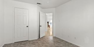 4803 Topsey Drive Gallery 15