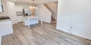 Beautiful New Construction 3/2.5 Home, Located off Centerville in Canopy Subdivision Gallery 6