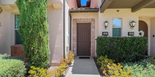Desirable Eastwood Village Home Gallery 3