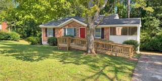 1438 Midlawn Drive Gallery 1