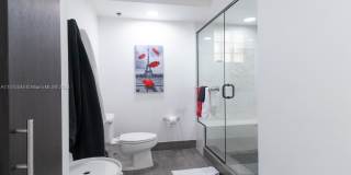 3165 Northeast 184th Street Gallery 22