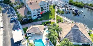 827 Oak Harbour Drive Gallery 62