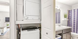 Harbour Pointe Apartments Gallery 10